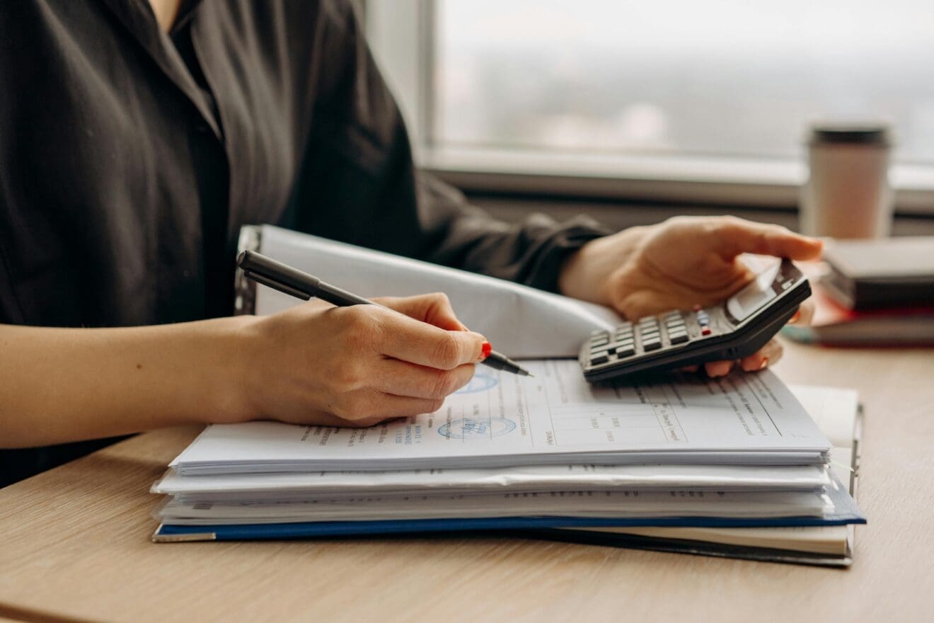 Closing Costs Explained: What to Expect When Buying a Home